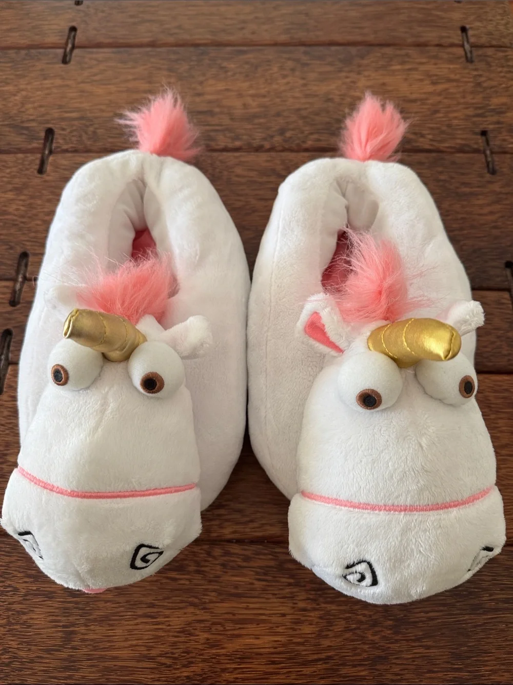 Universal Studios Despicable Me - Kids Unicorn Plush Slippers in White/Pink Mane
